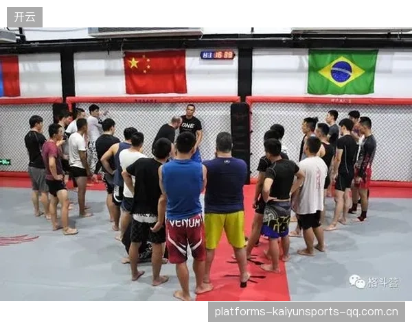 UFC选手技术组合与防守体系课：打造冠军战斗力的终极秘籍